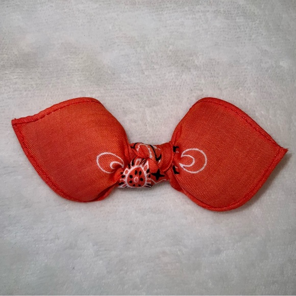 Coral Paisley Rockabilly Bandana Knotted Hair Bow - Picture 7 of 11